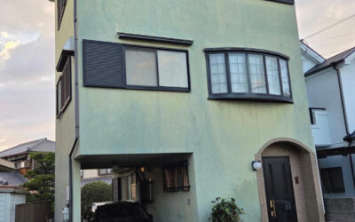 外壁塗装のビフォーアフターは、その名の通り建物の外壁に塗装を